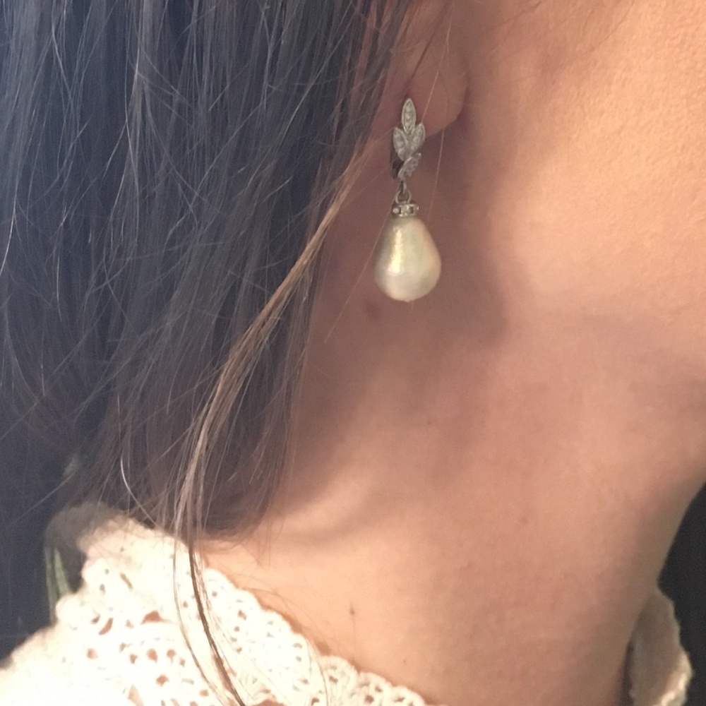 Pearl drop bridal earrings - never worn!